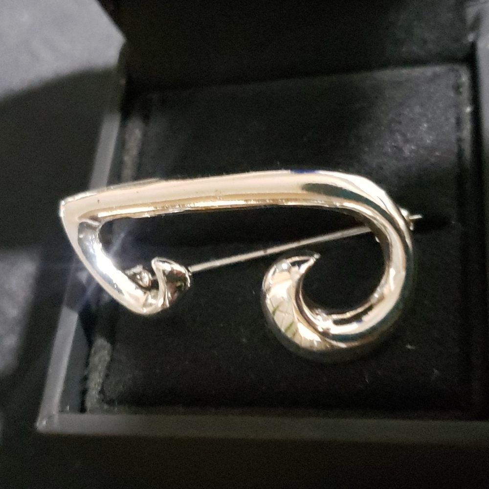*AK Silver Tone "J" Brooch